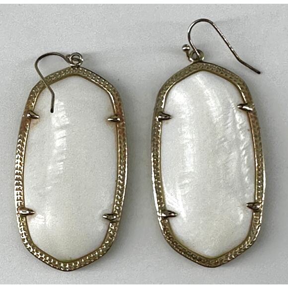 Kendra Scott Ivory Pearl and Gold Dangle Drop Earrings - Picture 3 of 3
